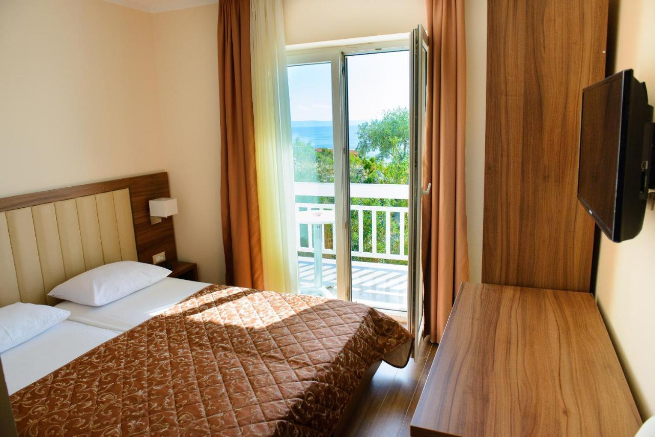 Villa Gradina Baška Voda エクステリア 写真