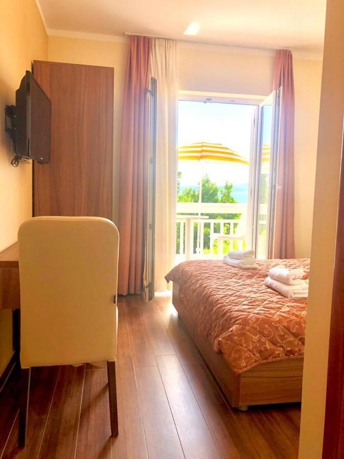 Villa Gradina Baška Voda エクステリア 写真